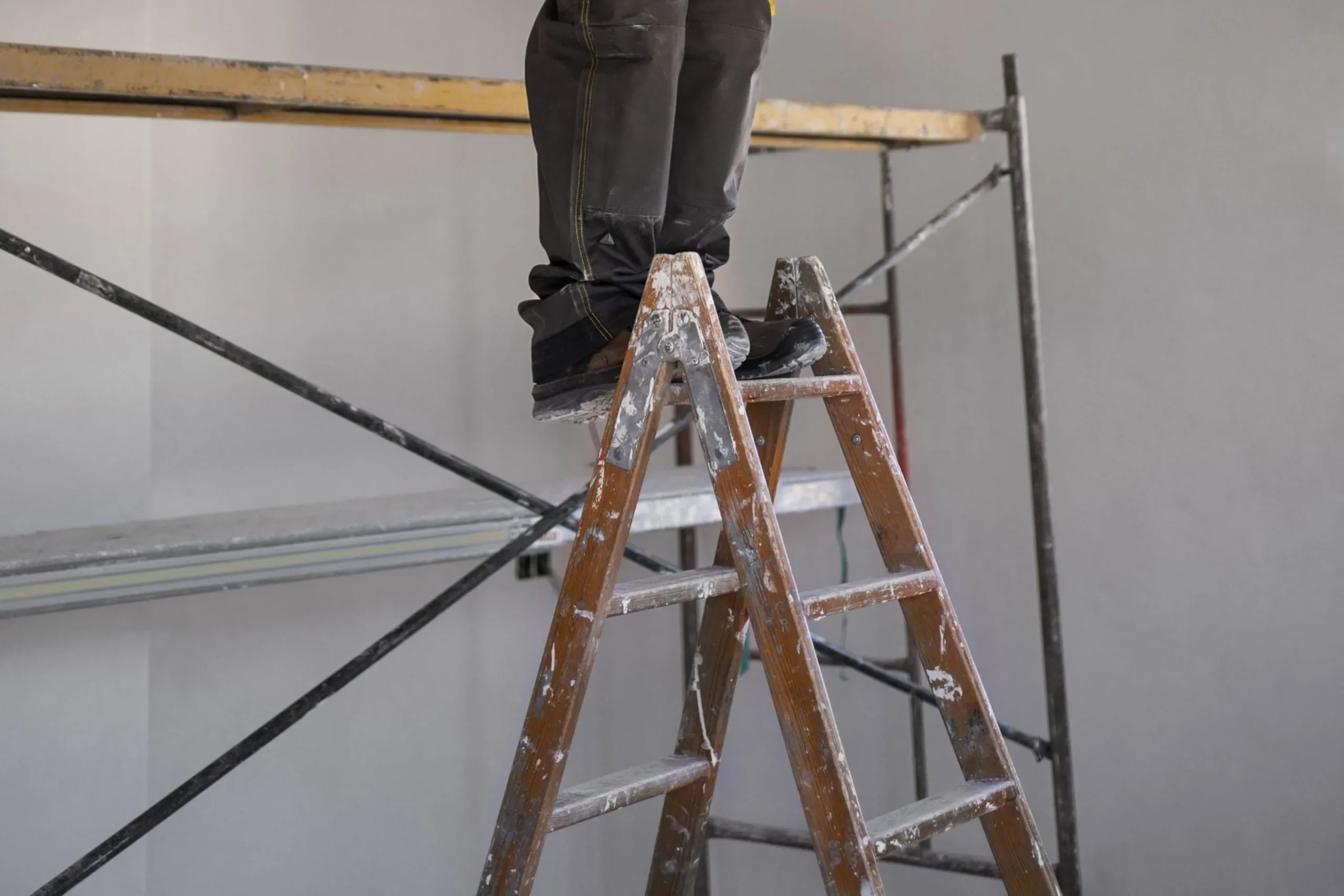 How to Avoid Overreaching While on a Ladder